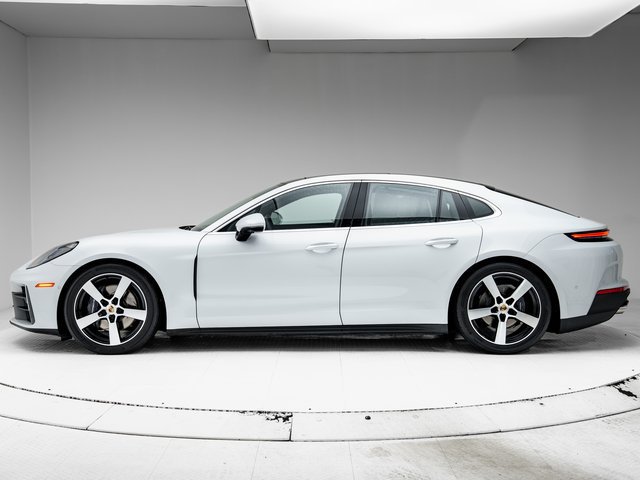 Certified 2025 Porsche Panamera 4 AWD/4WD image 2