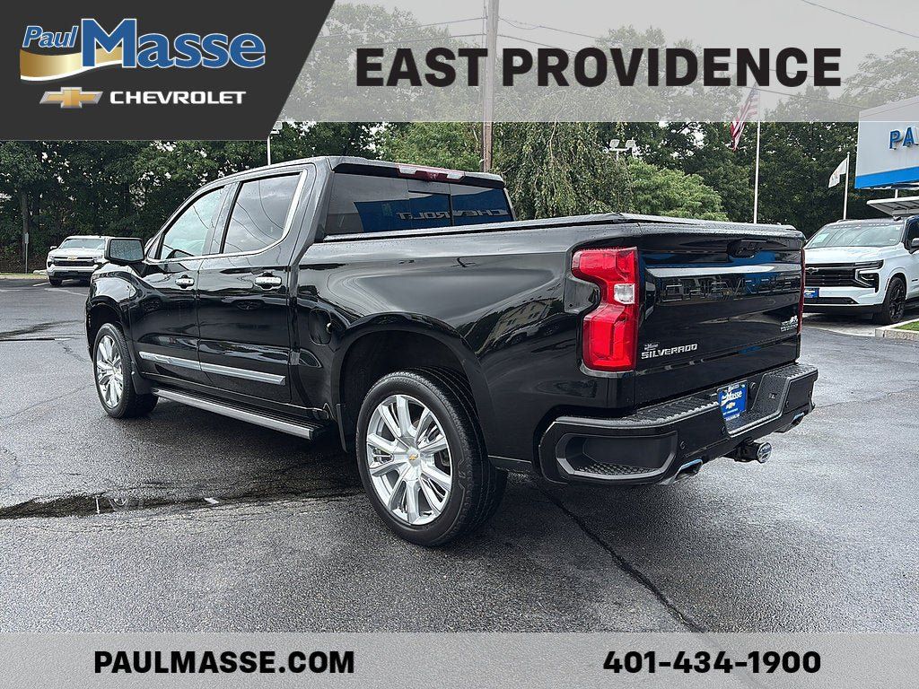 Certified 2023 Chevrolet Silverado 1500 High Country w/ High Country Premium Package AWD/4WD image 5