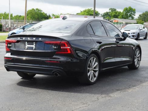 Used 2020 Volvo S60 T6 Momentum w/ Premium Package AWD/4WD image 5