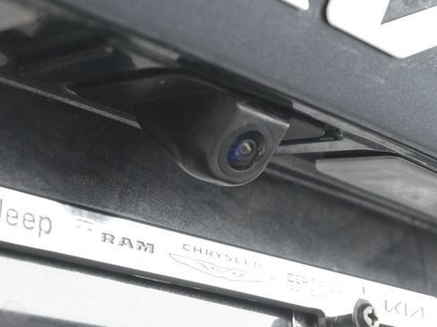 Used 2023 Kia Sorento SX image 51