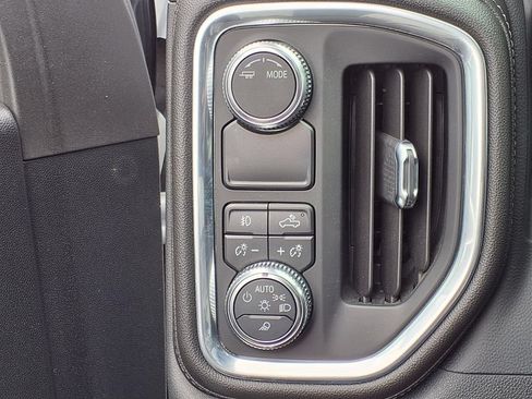 Used 2021 GMC Sierra 2500 SLT w/ SLT Premium Package RWD image 18