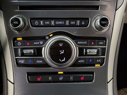 Used 2018 Lincoln MKZ Select w/ Select Plus Package image 16