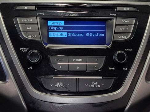 Used 2016 Hyundai Elantra SE FWD image 25