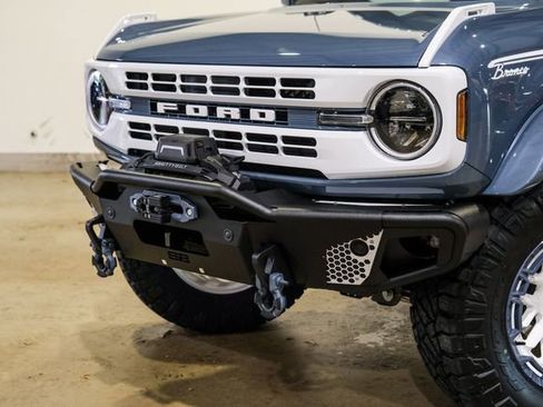 Used 2025 Ford Bronco Heritage Edition AWD/4WD image 21