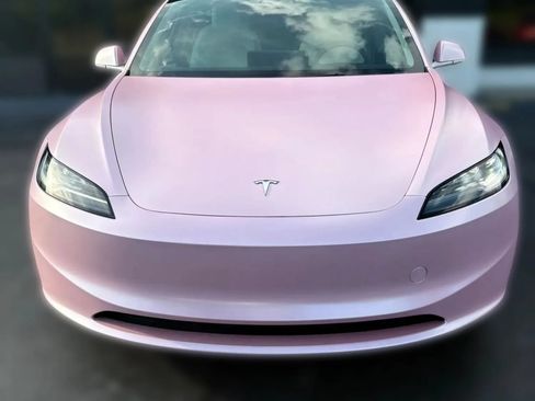 Used 2024 Tesla Model 3 Standard Range RWD image 8