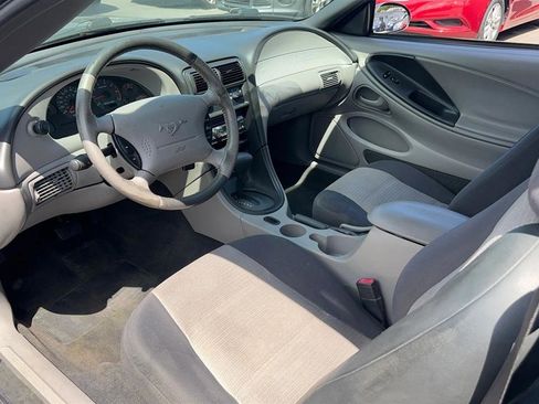 Used 2004 Ford Mustang Coupe image 26