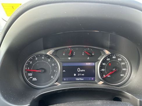 Used 2024 GMC Terrain SLT FWD image 12