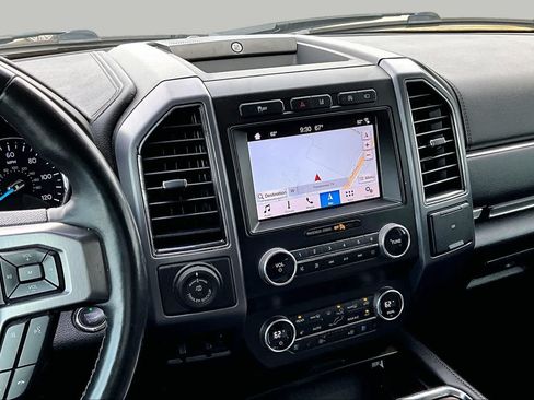 Used 2019 Ford Expedition Platinum RWD image 6
