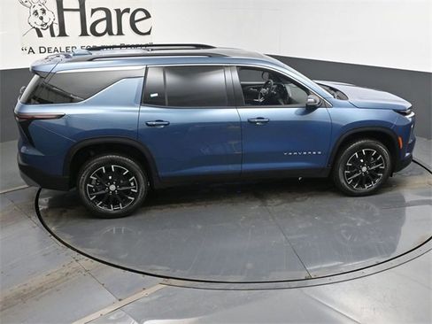 New 2026 Chevrolet Traverse LT w/ Sun and Wheel Package image 18