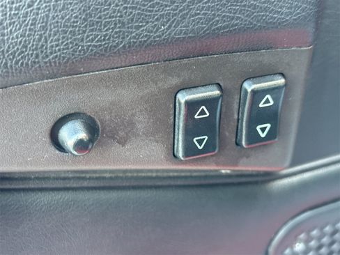 Used 1987 Porsche 944 Coupe image 13