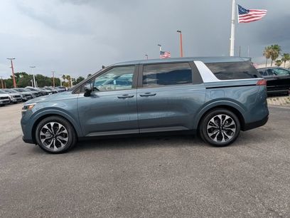 Certified 2024 Kia Carnival EX