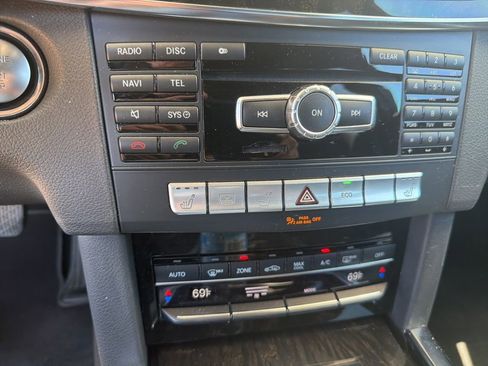 Used 2014 Mercedes-Benz E 350 Sedan image 9