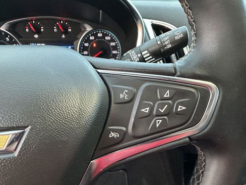 Used 2024 Chevrolet Equinox LT AWD/4WD image 24