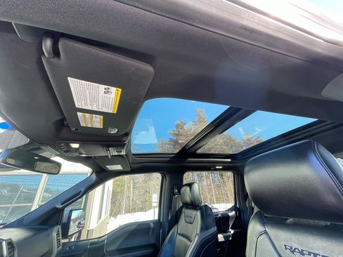 Used 2018 Ford F150 Raptor w/ Equipment Group 802A Luxury image 22