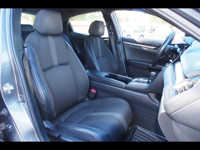 Used 2021 Honda Civic Sport image 11