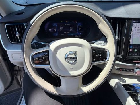 Used 2025 Volvo XC60 T8 Plus w/ Protection Package Premier AWD/4WD image 4