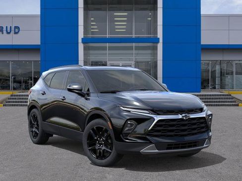 New 2026 Chevrolet Blazer LT w/ Sound & Technology Package AWD/4WD image 31