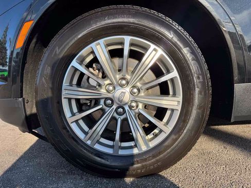 Used 2019 Cadillac XT5 Luxury FWD image 9