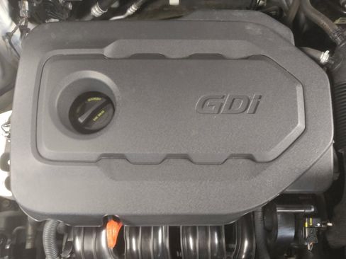 Used 2017 Hyundai Santa Fe Sport w/ 2.4L Value Package 06 image 30