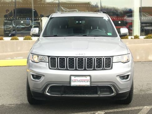 Used 2018 Jeep Grand Cherokee Limited image 8