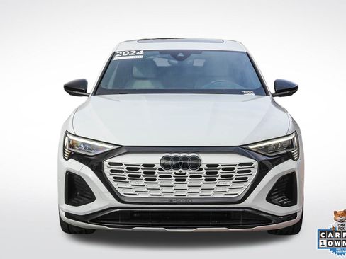 Certified 2024 Audi Q8 e-tron Prestige w/ Prestige Package image 2