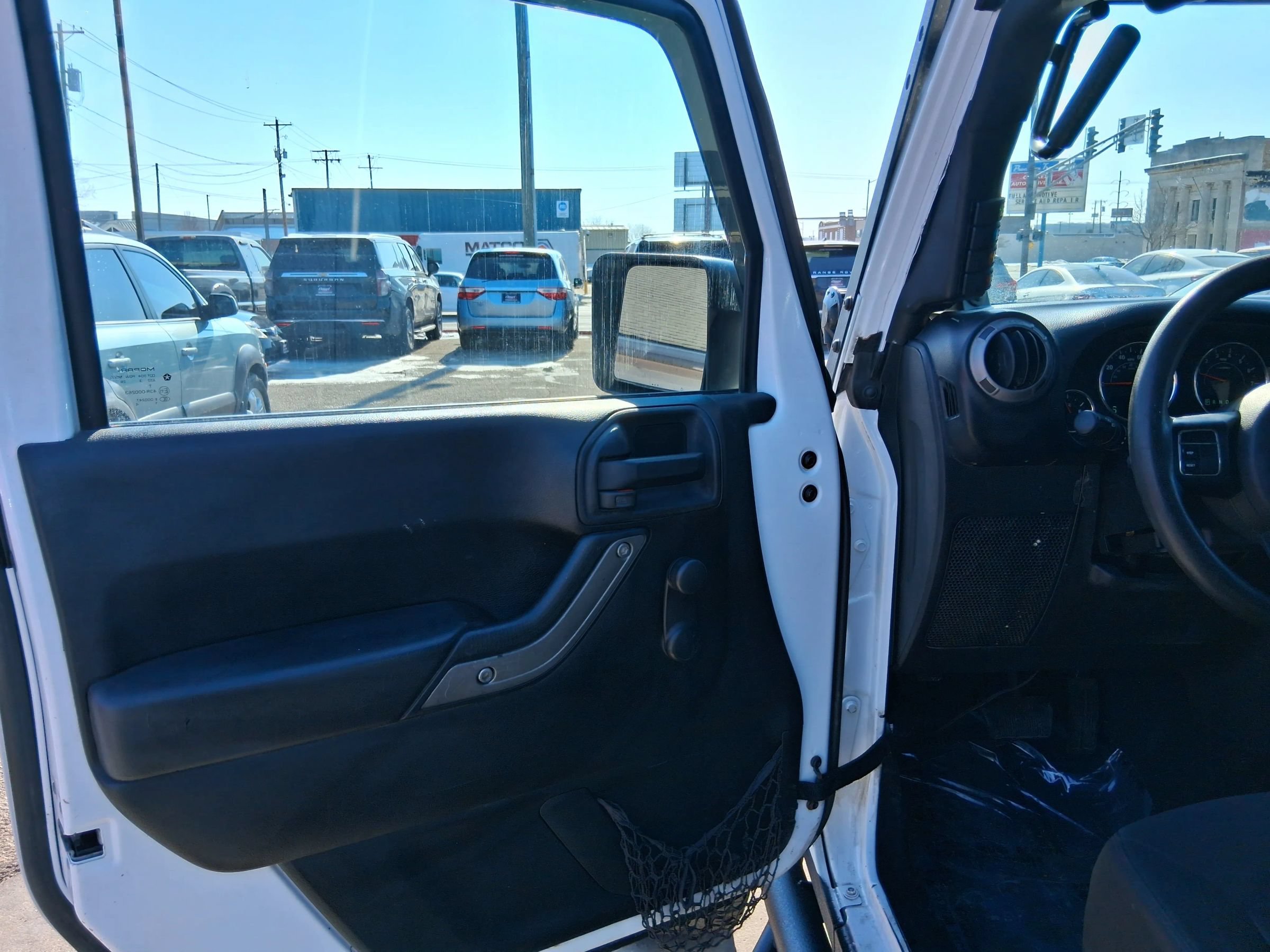 Used 2013 Jeep Wrangler Unlimited Sport AWD/4WD image 11