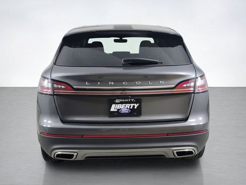 Used 2023 Lincoln Nautilus Reserve AWD/4WD image 4