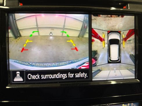 Used 2020 Nissan Rogue SV w/ Premium Package image 17