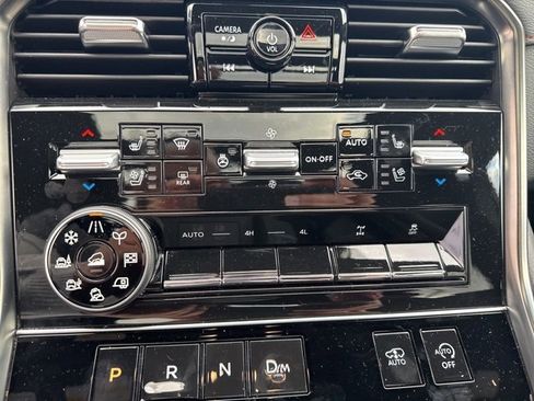 Used 2025 Nissan Armada PRO-4X w/ Pro-4X Premium Package image 24