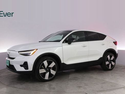 Used 2023 Volvo C40 P8 Recharge Ultimate AWD/4WD image 18