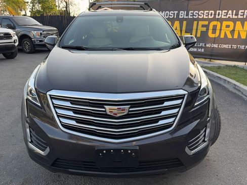 Used 2018 Cadillac XT5 FWD image 3
