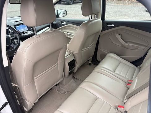 Used 2016 Ford C-MAX SEL w/ Equipment Group 302A image 7