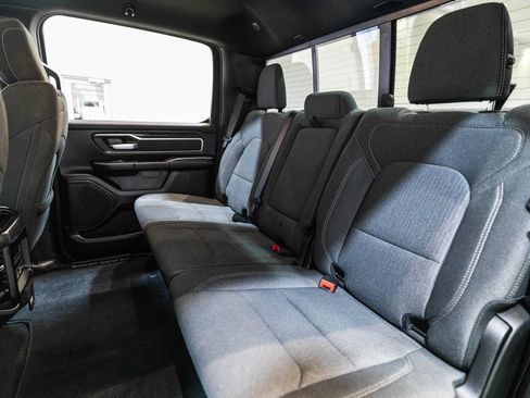 Used 2020 RAM 1500 Big Horn AWD/4WD image 33