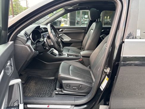 Used 2022 Audi Q3 2.0T Premium Plus w/ Premium Plus Package AWD/4WD image 22