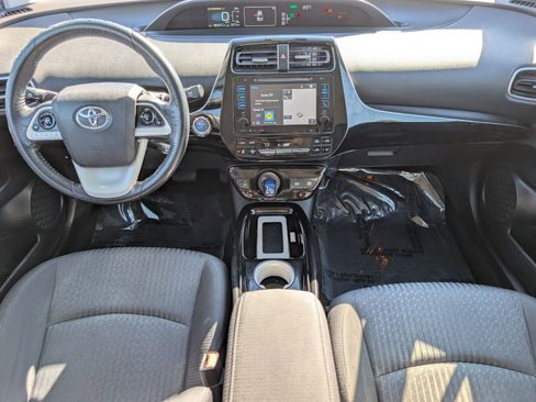 Used 2016 Toyota Prius Three image 15