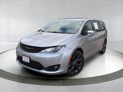 Used 2019 Chrysler Pacifica Touring Plus w/ S Appearance Package