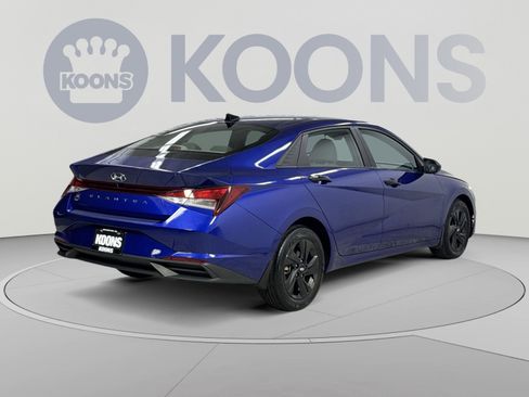 Used 2023 Hyundai Elantra SEL FWD image 20