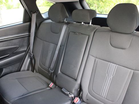 Used 2023 Hyundai Tucson SEL FWD image 16