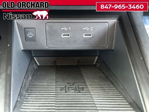 Used 2025 Nissan Kicks SV image 16