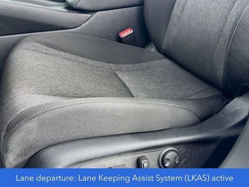 Used 2025 Honda Accord SE image 31