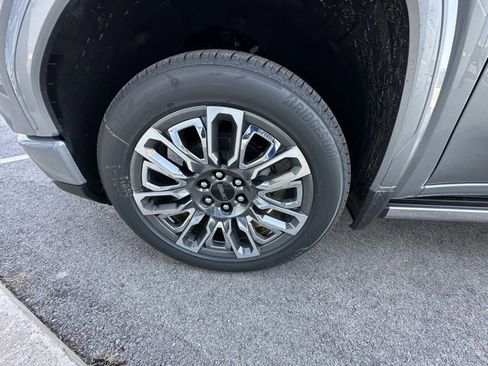 New 2026 GMC Sierra 1500 Denali Ultimate image 10