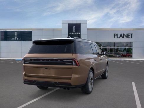 New 2025 Lincoln Navigator L Black Label w/ Black Label Special Edition image 8