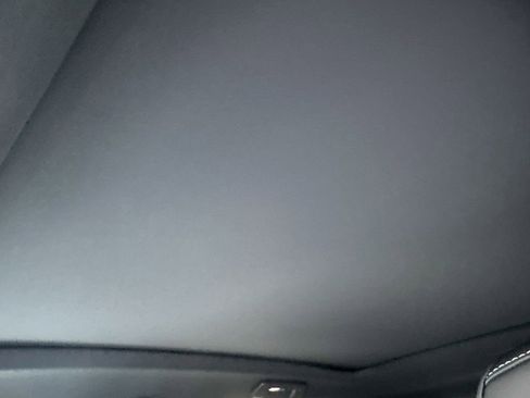 Used 2025 Cadillac Lyriq Luxury w/ LPO, Floor Liner Package image 20