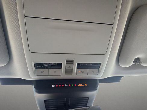 Certified 2024 MAZDA CX-90 3.3 Turbo w/ Preferred Package image 35