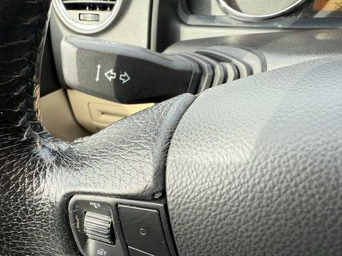 Used 2008 Saturn Vue XR w/ Premium Trim Package image 39