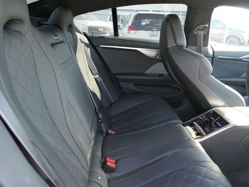 Used 2025 BMW M8 Competition w/ M Carbon Exterior Package AWD/4WD image 23