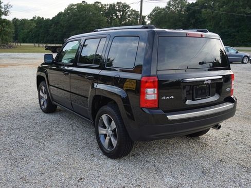 Used 2016 Jeep Patriot High Altitude AWD/4WD image 11