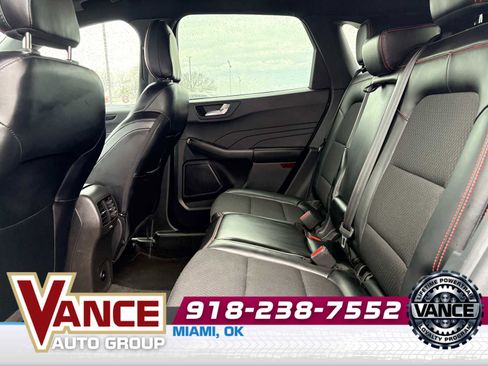 Used 2025 Ford Escape ST-Line AWD/4WD image 13
