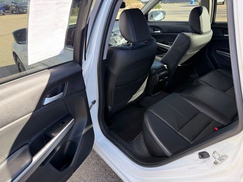 Used 2015 Honda Crosstour EX-L image 13