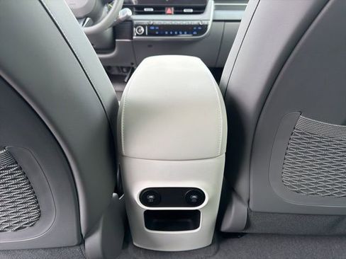 New 2026 Hyundai Ioniq 5 SEL image 16